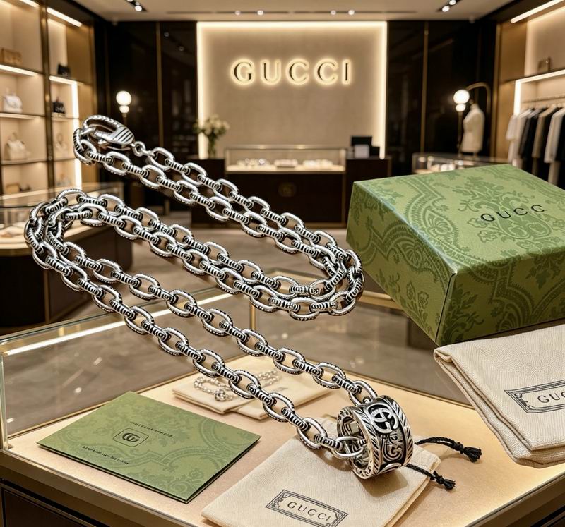 Gucci Necklace 06yxs97
